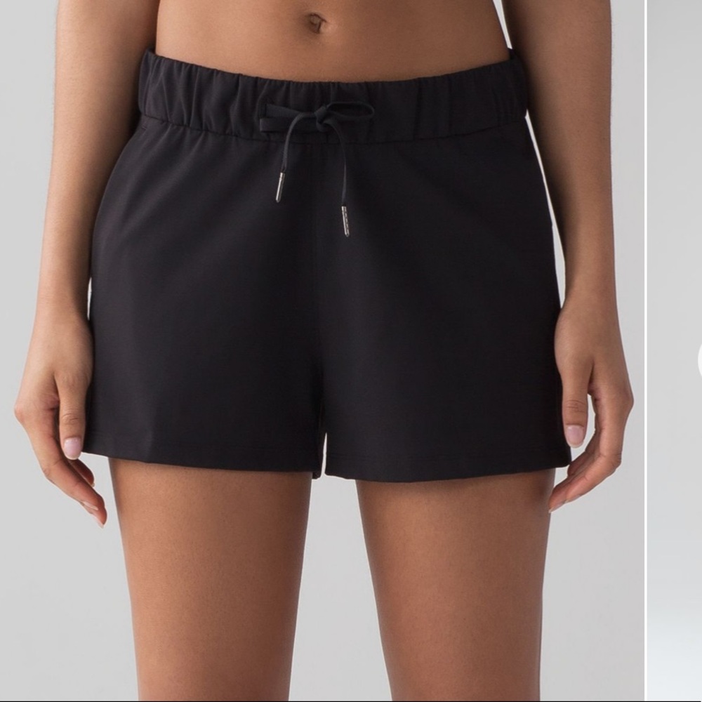 Lululemon On The Fly Short